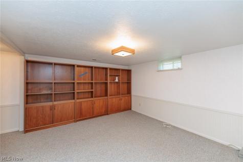 3703 Bradfords Gate Rocky River OH 44116