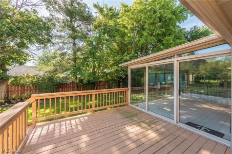 3703 Bradfords Gate Rocky River OH 44116