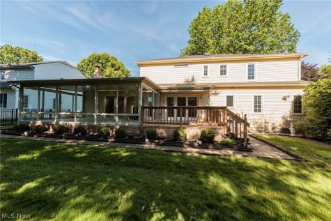 3703 Bradfords Gate Rocky River OH 44116