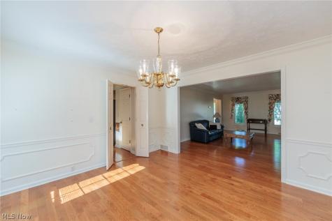 3703 Bradfords Gate Rocky River OH 44116