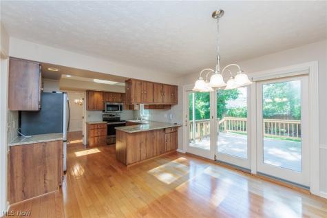3703 Bradfords Gate Rocky River OH 44116