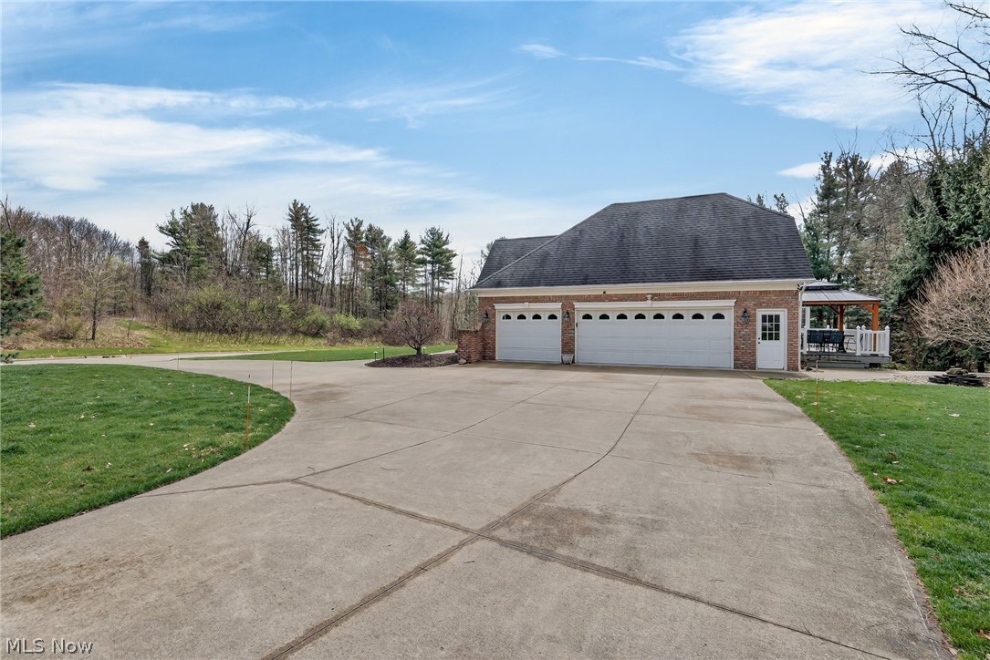 5502 Deer Pines Drive Clinton OH 44216