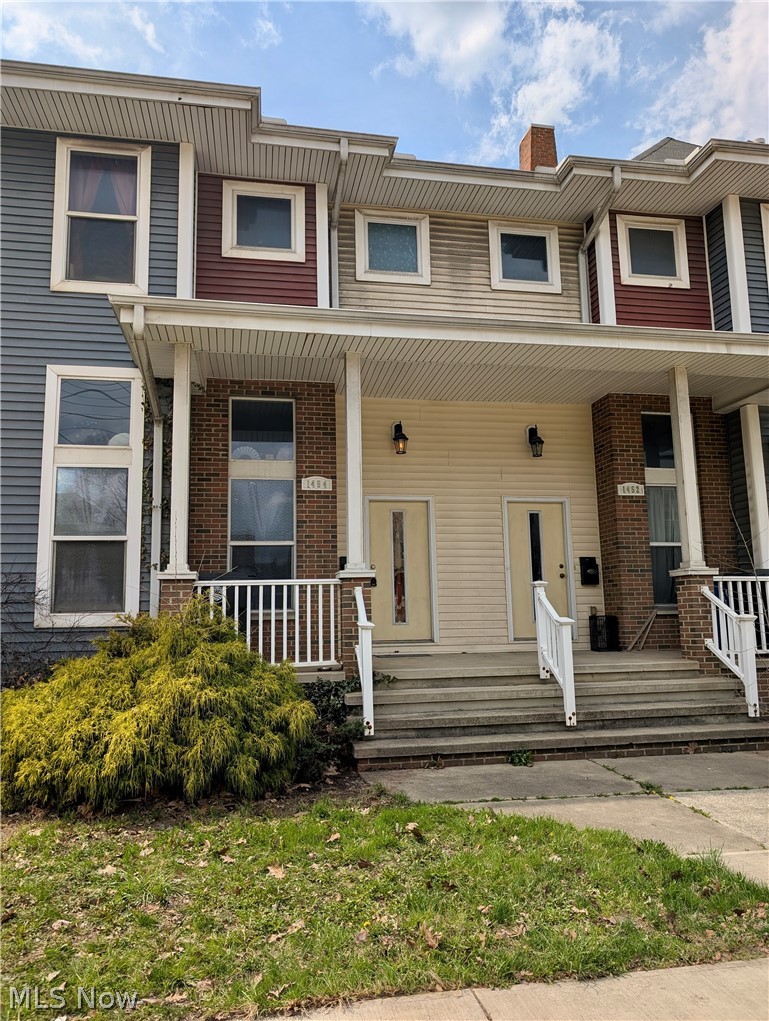 1454 E 105th Street Cleveland OH 44106