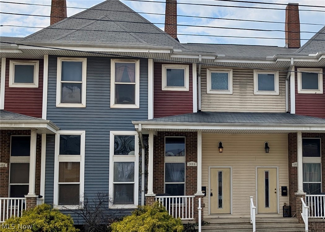 1454 E 105th Street Cleveland OH 44106