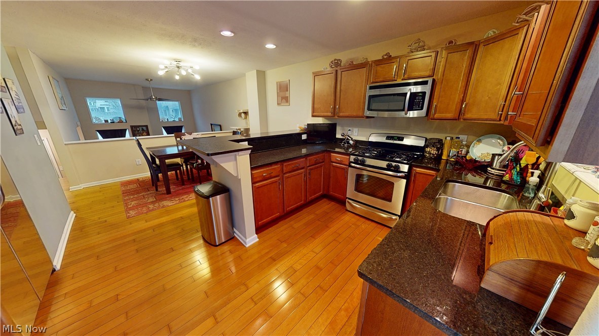1454 E 105th Street Cleveland OH 44106