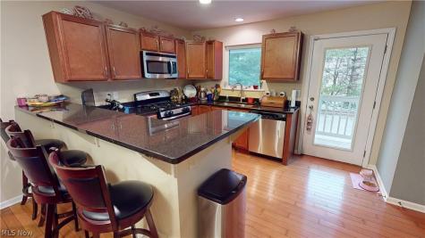 1454 E 105th Street Cleveland OH 44106
