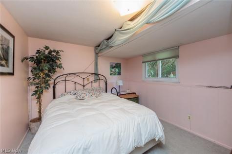 1421 Driftwood Lane Macedonia OH 44056