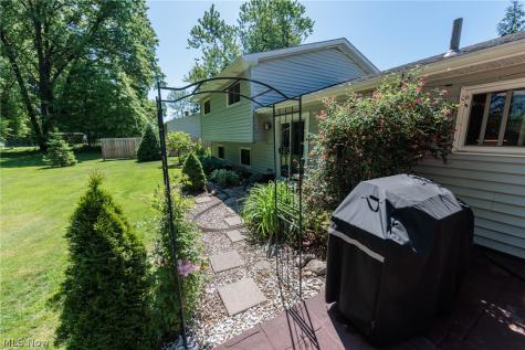 1421 Driftwood Lane Macedonia OH 44056