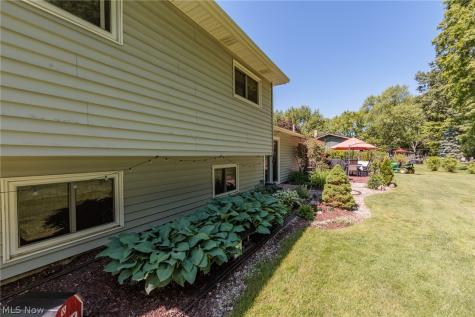 1421 Driftwood Lane Macedonia OH 44056