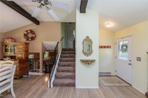 1421 Driftwood Lane Macedonia OH 44056