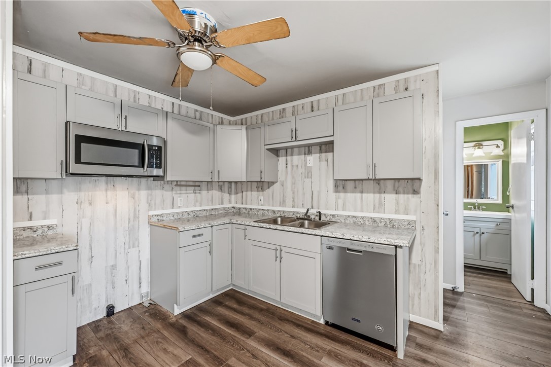1436 Andrew Avenue Salem OH 44460