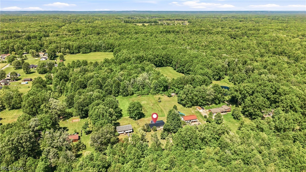 5423 Thompson Clark Road Bristolville OH 44402