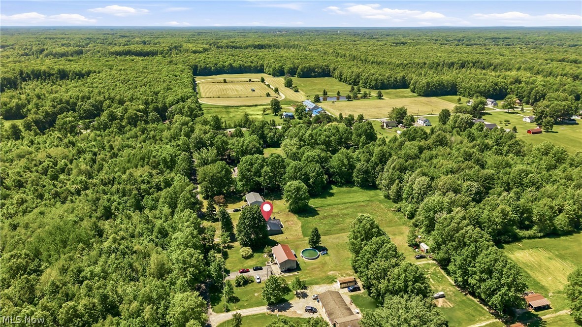 5423 Thompson Clark Road Bristolville OH 44402
