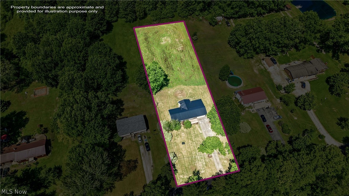 5423 Thompson Clark Road Bristolville OH 44402