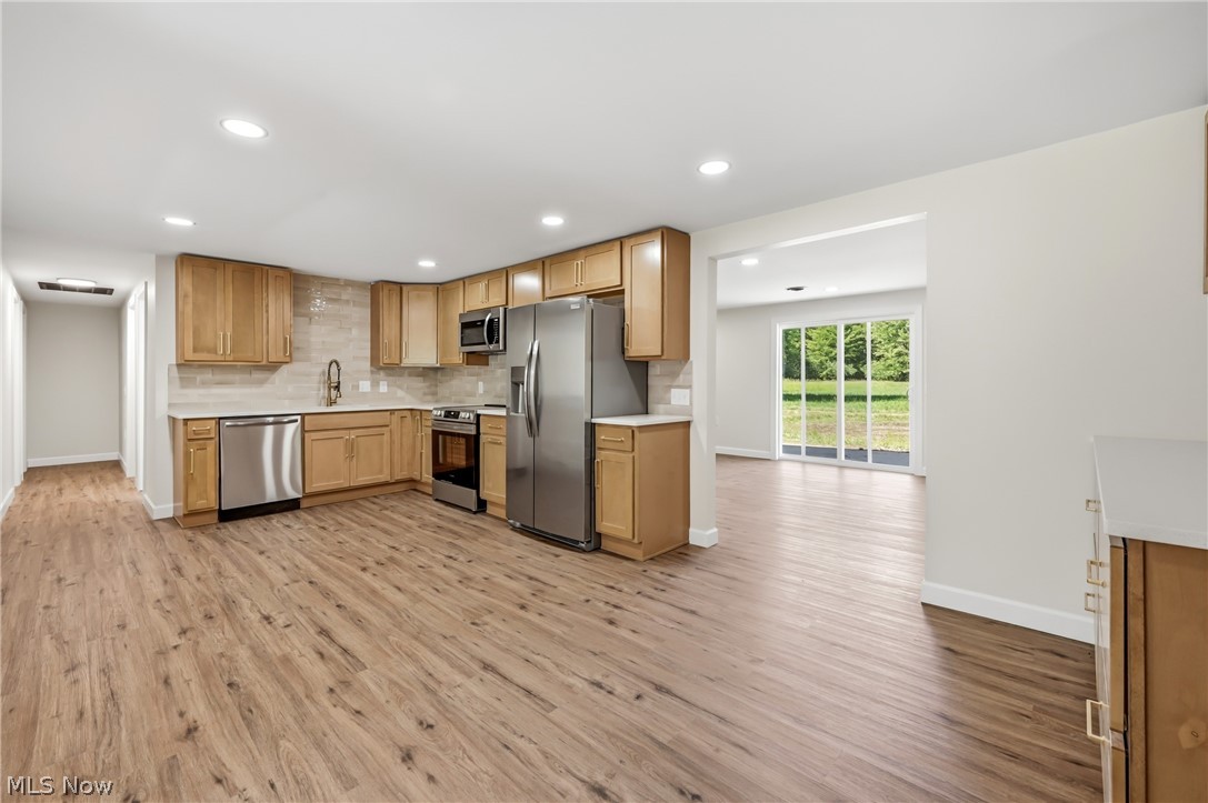 5423 Thompson Clark Road Bristolville OH 44402