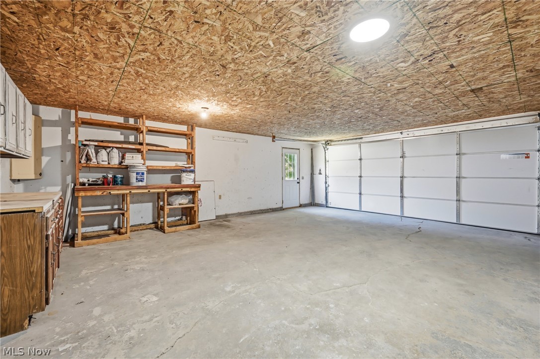 5423 Thompson Clark Road Bristolville OH 44402