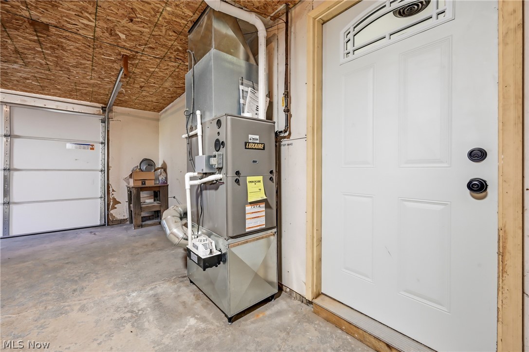 5423 Thompson Clark Road Bristolville OH 44402