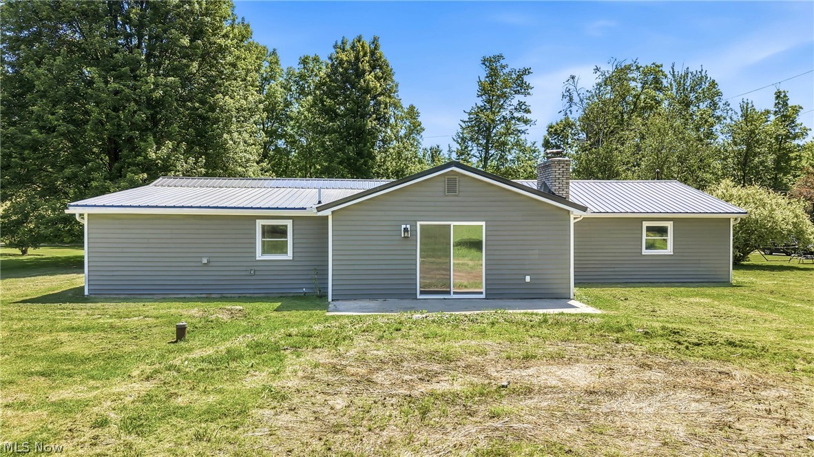 5423 Thompson Clark Road Bristolville OH 44402