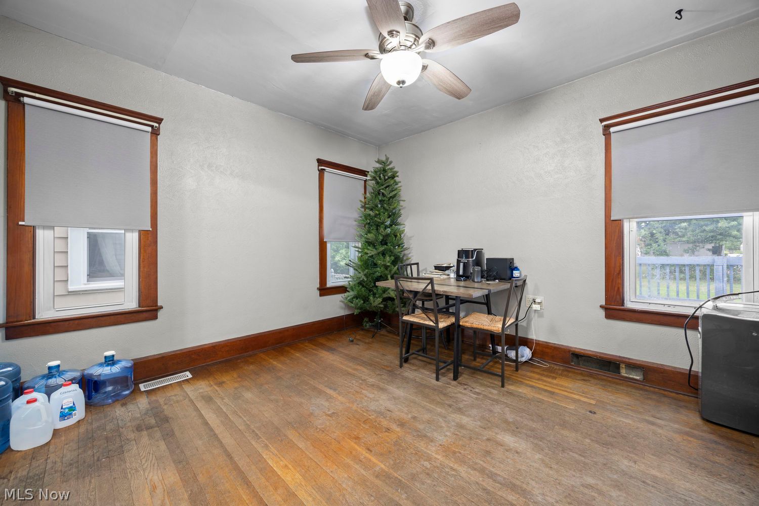 148 Clinton Avenue Elyria OH 44035