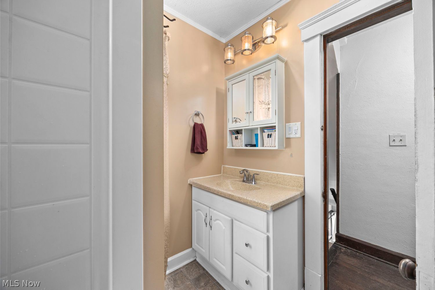 148 Clinton Avenue Elyria OH 44035