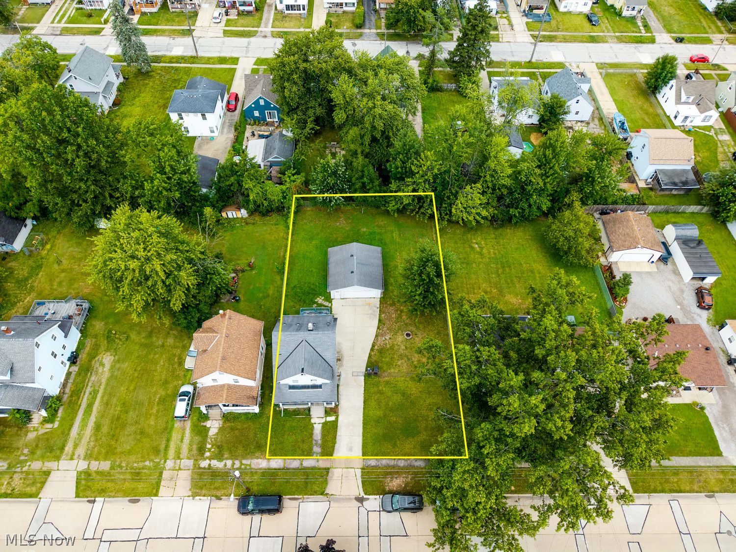 148 Clinton Avenue Elyria OH 44035