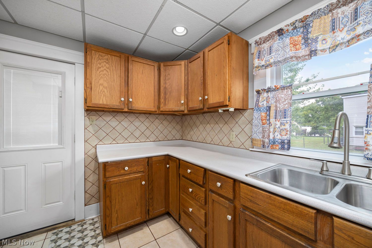148 Clinton Avenue Elyria OH 44035