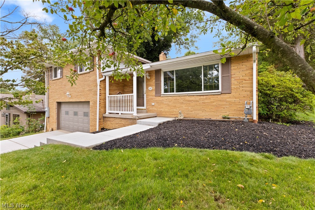 124 Aberdeen Road Steubenville OH 43953