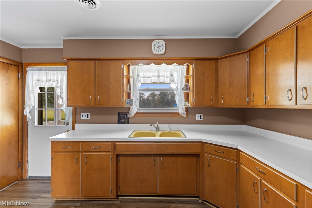 608 South Street Hopedale OH 43976
