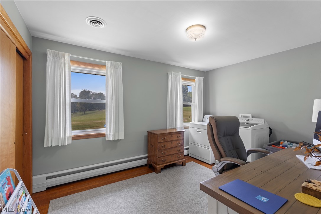 608 South Street Hopedale OH 43976