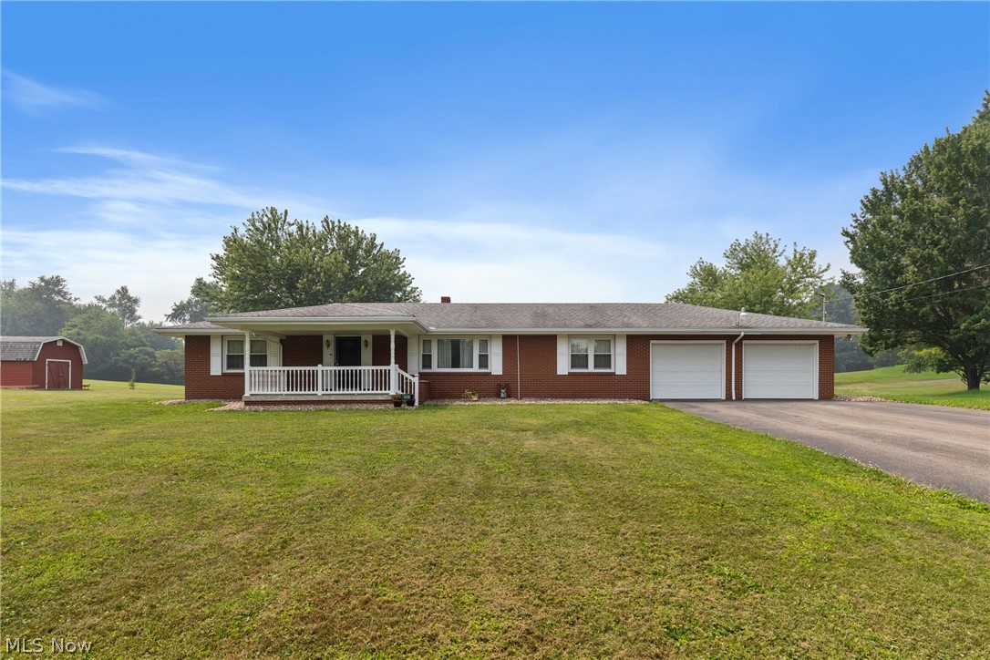 608 South Street Hopedale OH 43976