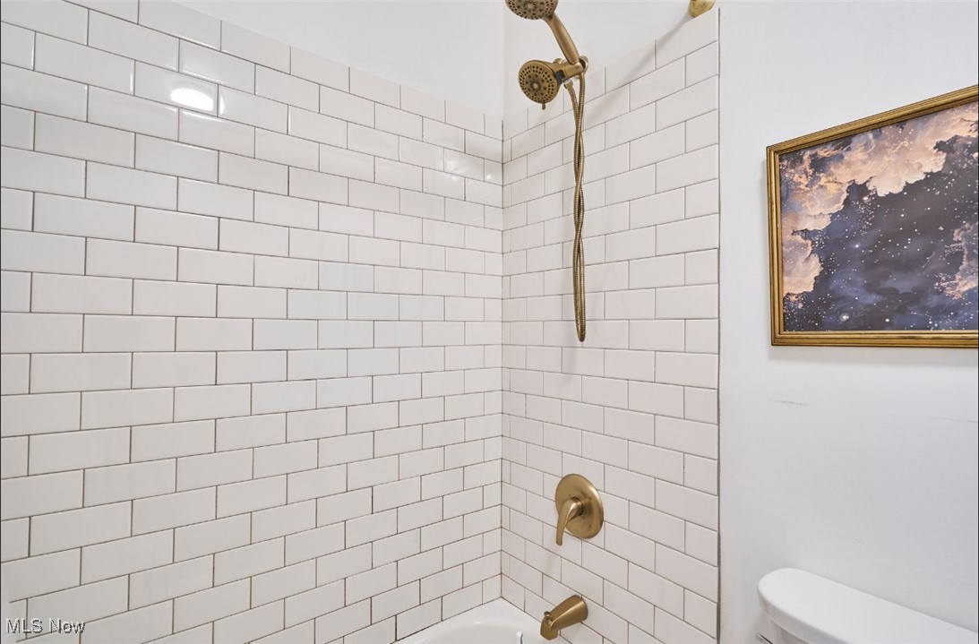 635 N Hawkins Avenue Akron OH 44313