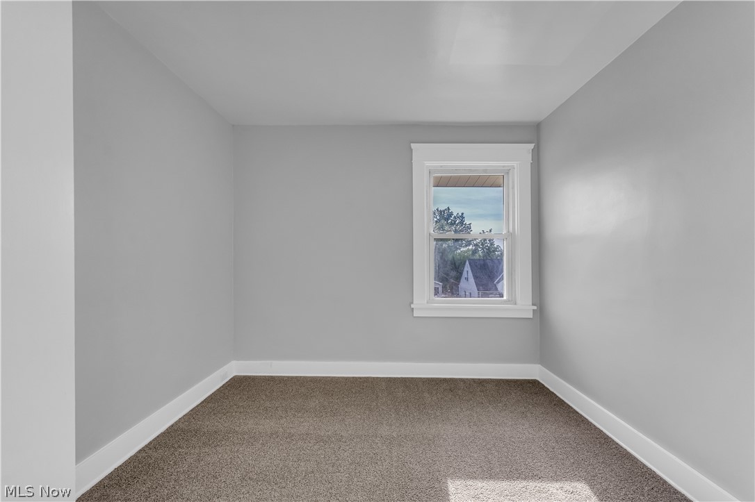 4915 E 88th Street Garfield Heights OH 44125