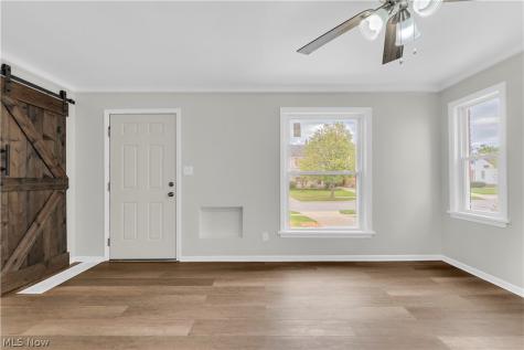 13307 Grannis Road Garfield Heights OH 44125