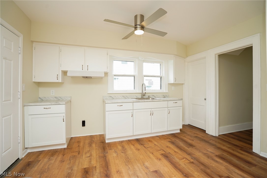 1069 Buena Vista Avenue NE Warren OH 44483