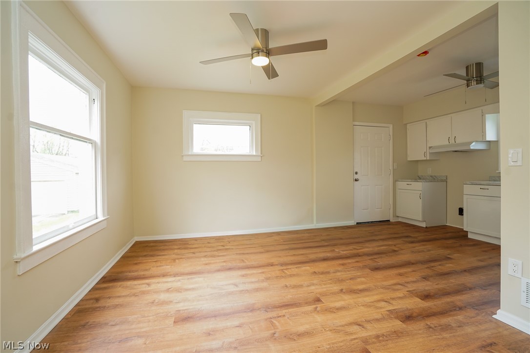 1069 Buena Vista Avenue NE Warren OH 44483