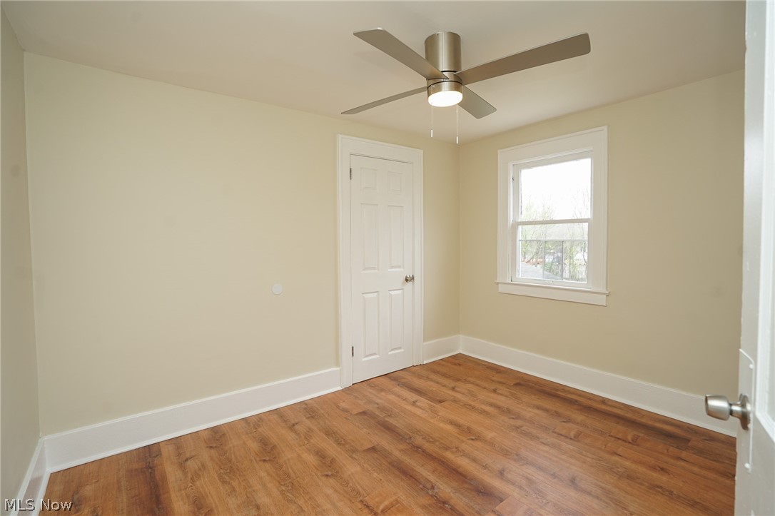 1069 Buena Vista Avenue NE Warren OH 44483