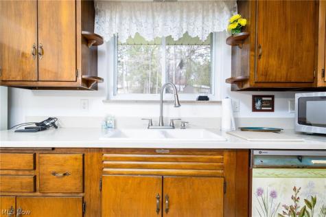 132 Bryden Road Steubenville OH 43953