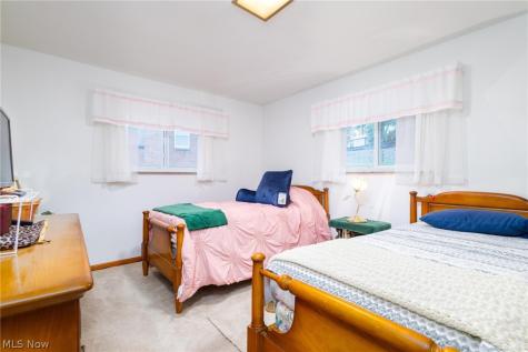 132 Bryden Road Steubenville OH 43953
