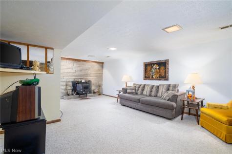 132 Bryden Road Steubenville OH 43953