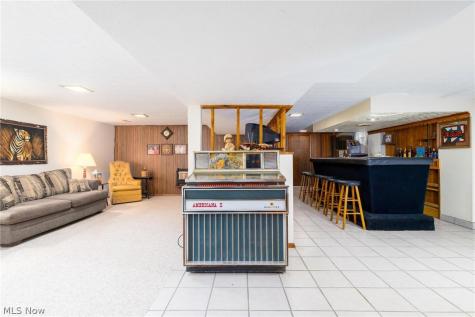 132 Bryden Road Steubenville OH 43953