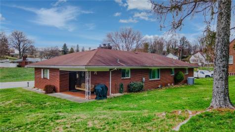 132 Bryden Road Steubenville OH 43953