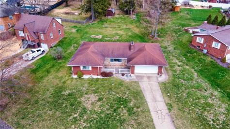 132 Bryden Road Steubenville OH 43953