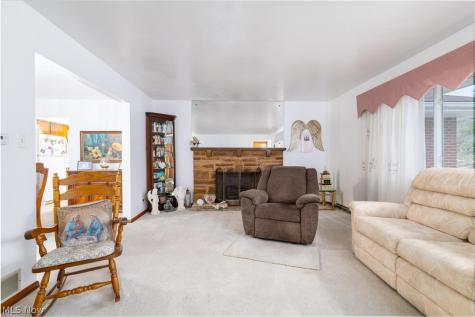 132 Bryden Road Steubenville OH 43953