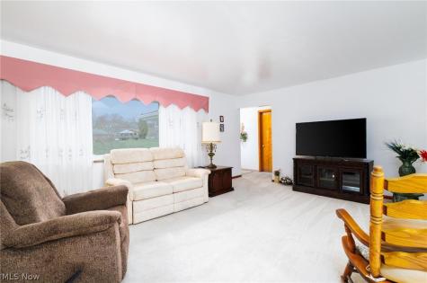 132 Bryden Road Steubenville OH 43953