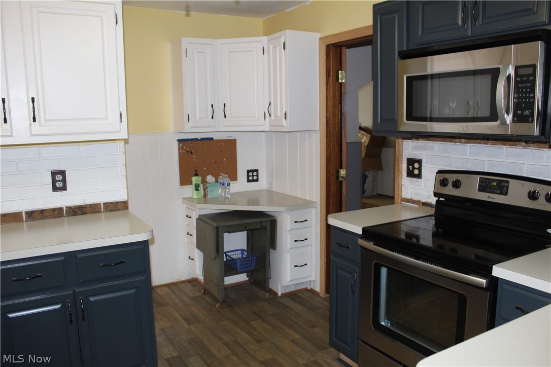1031 Sackett Avenue Cuyahoga Falls OH 44221