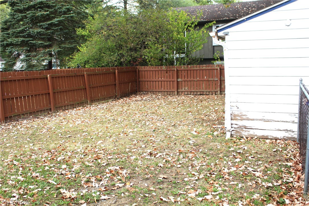 1031 Sackett Avenue Cuyahoga Falls OH 44221