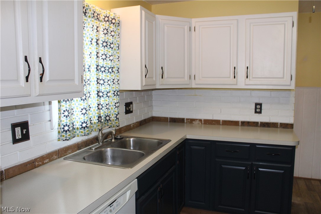 1031 Sackett Avenue Cuyahoga Falls OH 44221