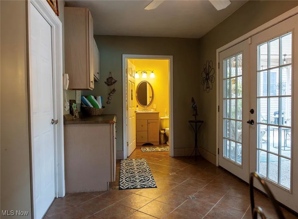 950 Country Manor Lane North Lima OH 44452
