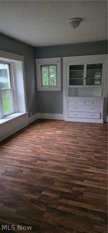 243 S Balch Street Akron OH 44302