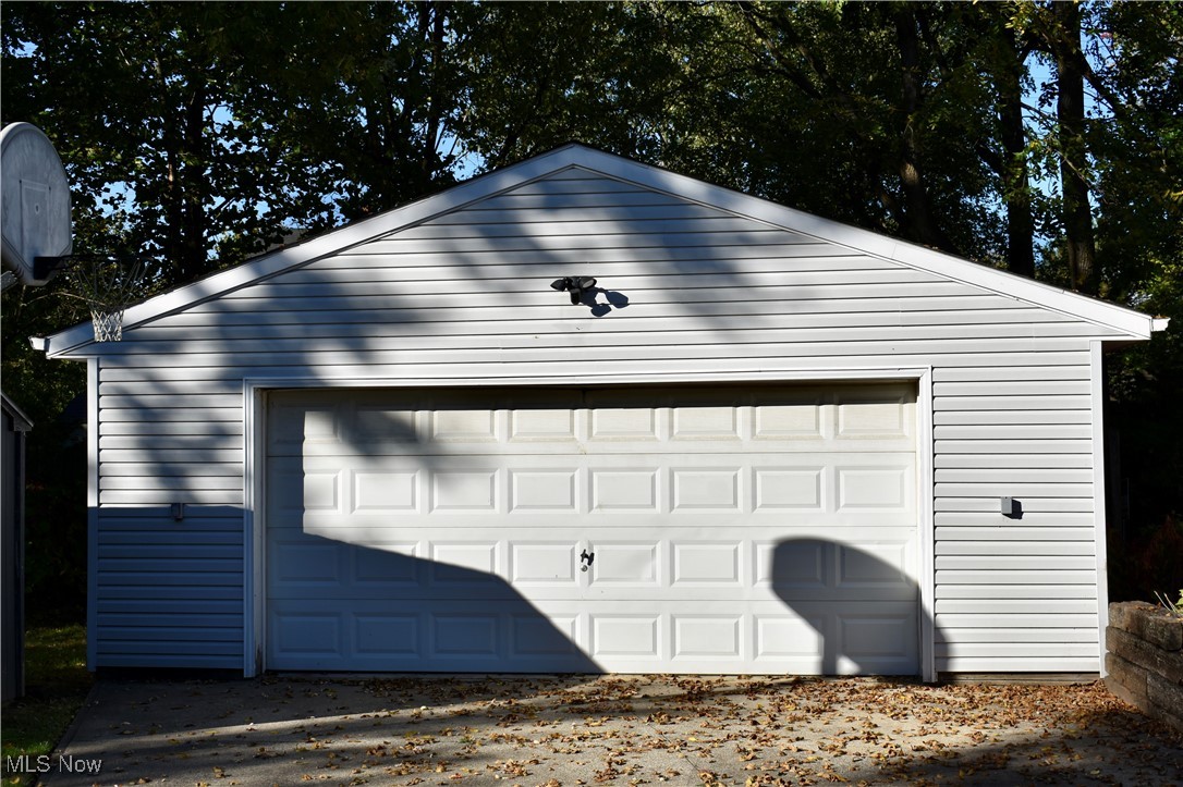 1241 Mcintosh Avenue Akron OH 44314